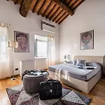 Guinigi Dimora Di Epoca Exclusive & Pool 4* Lucques