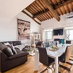 Guinigi Dimora Di Epoca Exclusive & Pool 4* Lucques