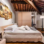 Guinigi Dimora Di Epoca Exclusive & Pool Appart hôtel 4*