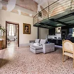 Guinigi Dimora Di Epoca Exclusive & Pool 4*
