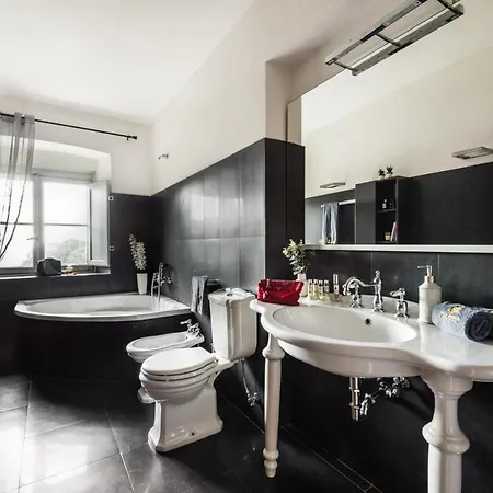 Guinigi Dimora Di Epoca Exclusive & Pool 4* لوكا