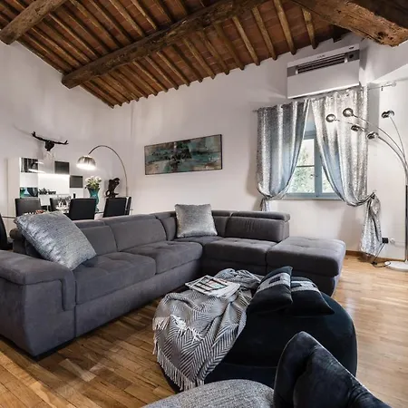 Guinigi Dimora Di Epoca Exclusive & Pool 4*