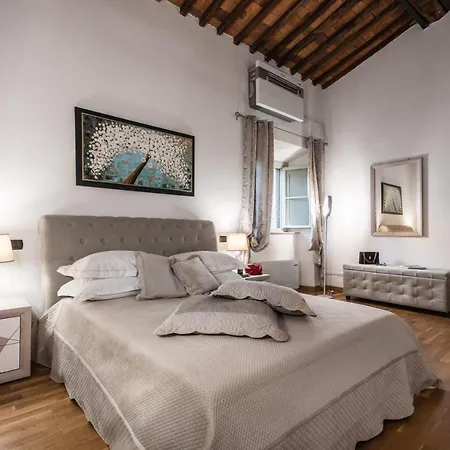 Guinigi Dimora Di Epoca Exclusive & Pool شقة فندقية لوكا